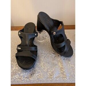 Crocs Cyprus V Heels Sandals Womens Size 7 Black Comfort Studs Whimsy Goth